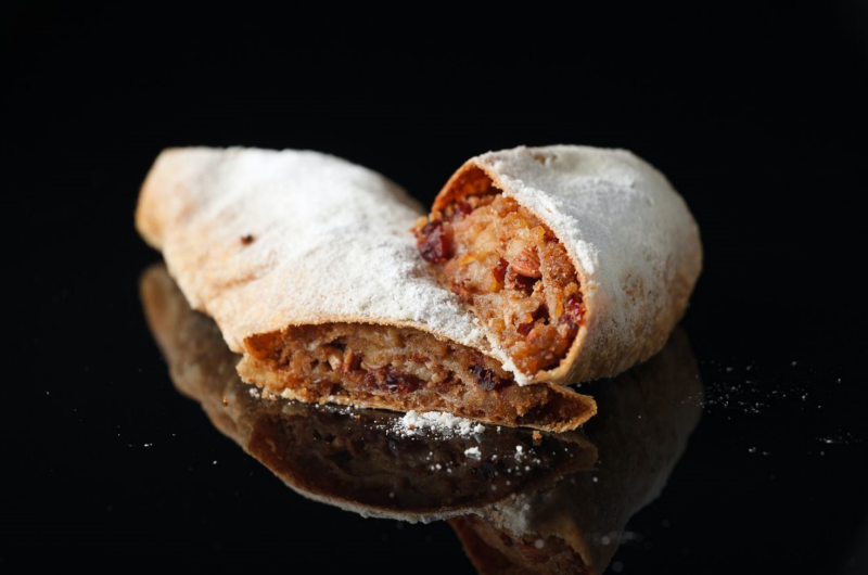 [Екатерина Сваровская] Вытяжное тесто: штрудель (2023)