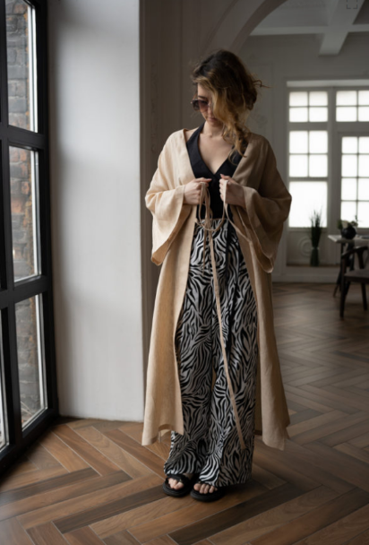 [Кристина Юсупова] Накидка Lucy L. Размер 40-50. Рост 168-172 (2022)